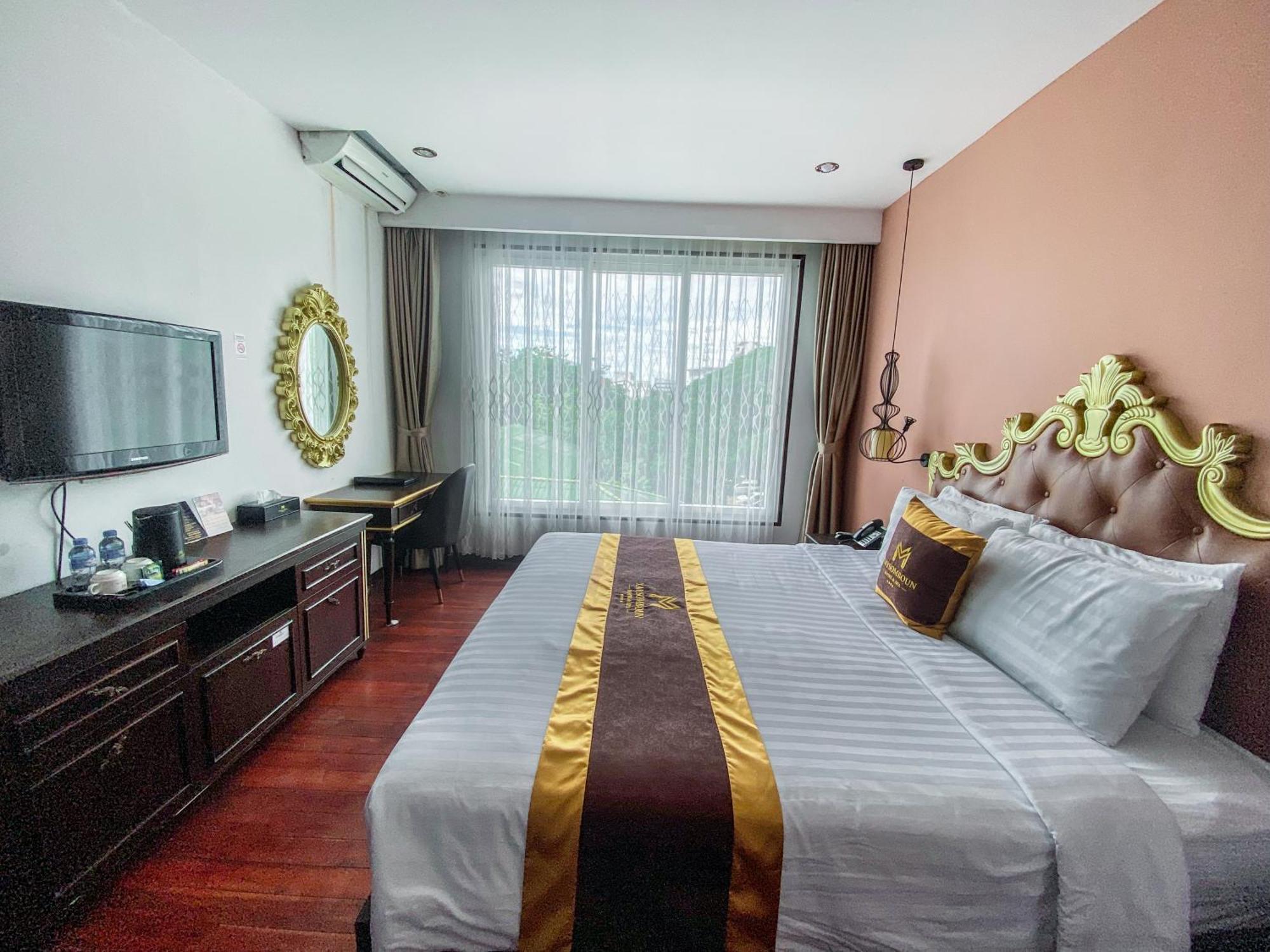 Xaysomboun Hotel & Spa Vientiane Exterior photo